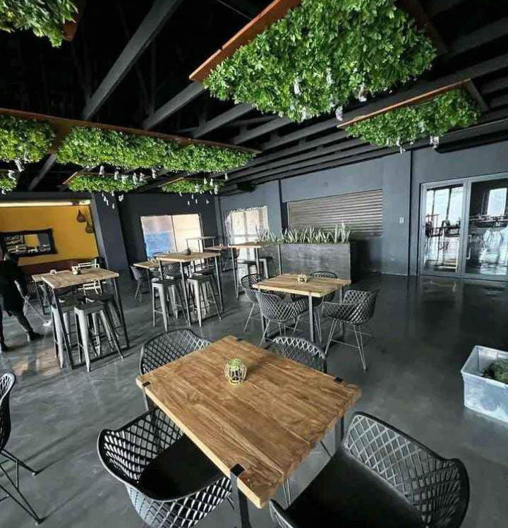 Tyra’s Conquest Dealership Flooring Experts